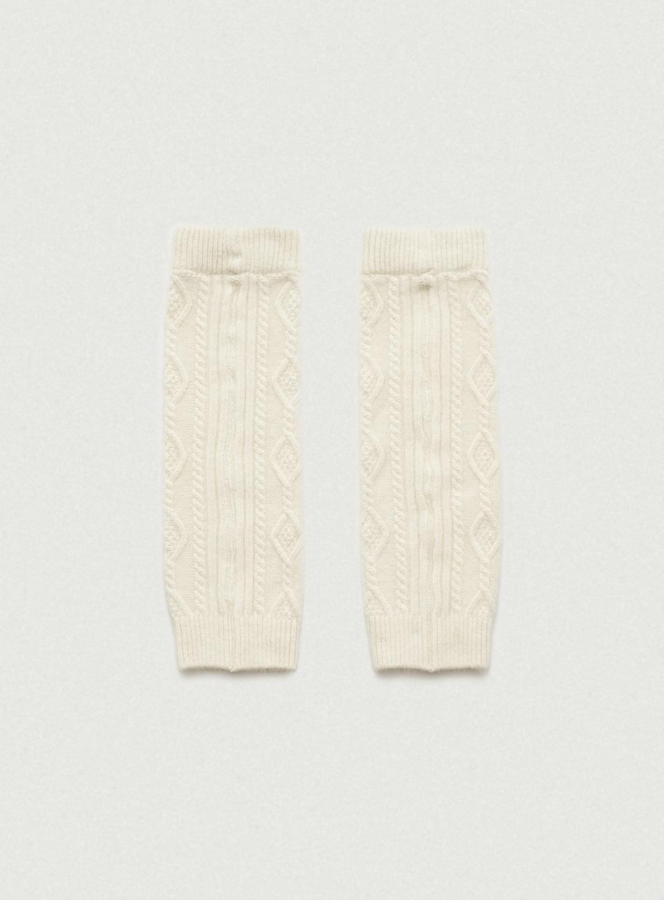 Ivory Cable Knit Leg Warmer [12월 중순 순차 배송]