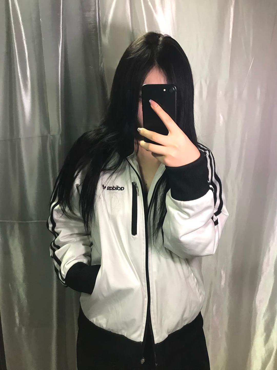 아디다스 흰검 점퍼 | 후루츠패밀리