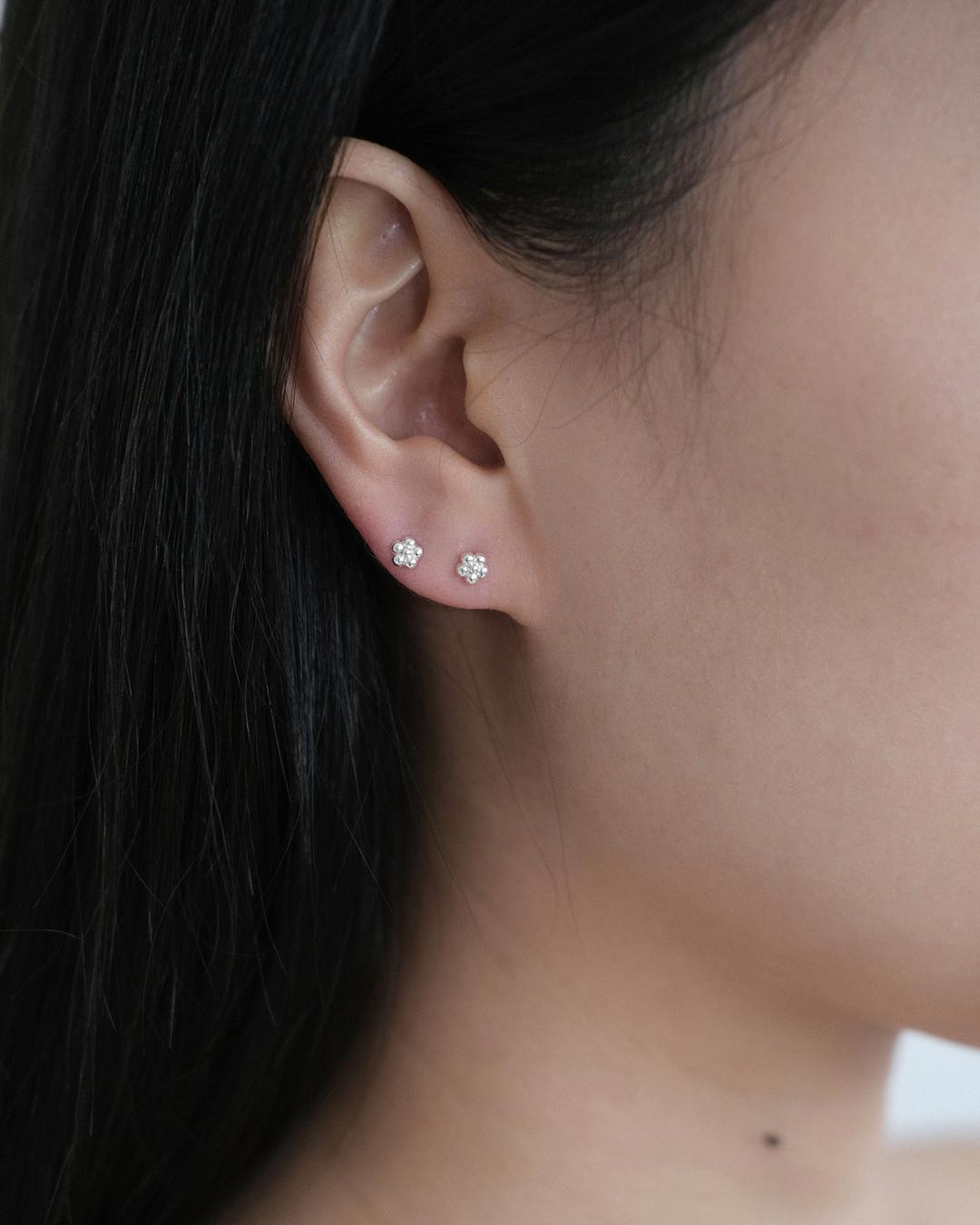 Mini Flower Earring