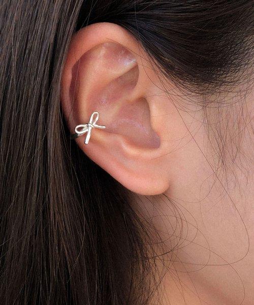 Teeny ribbon earcuff (Silver)