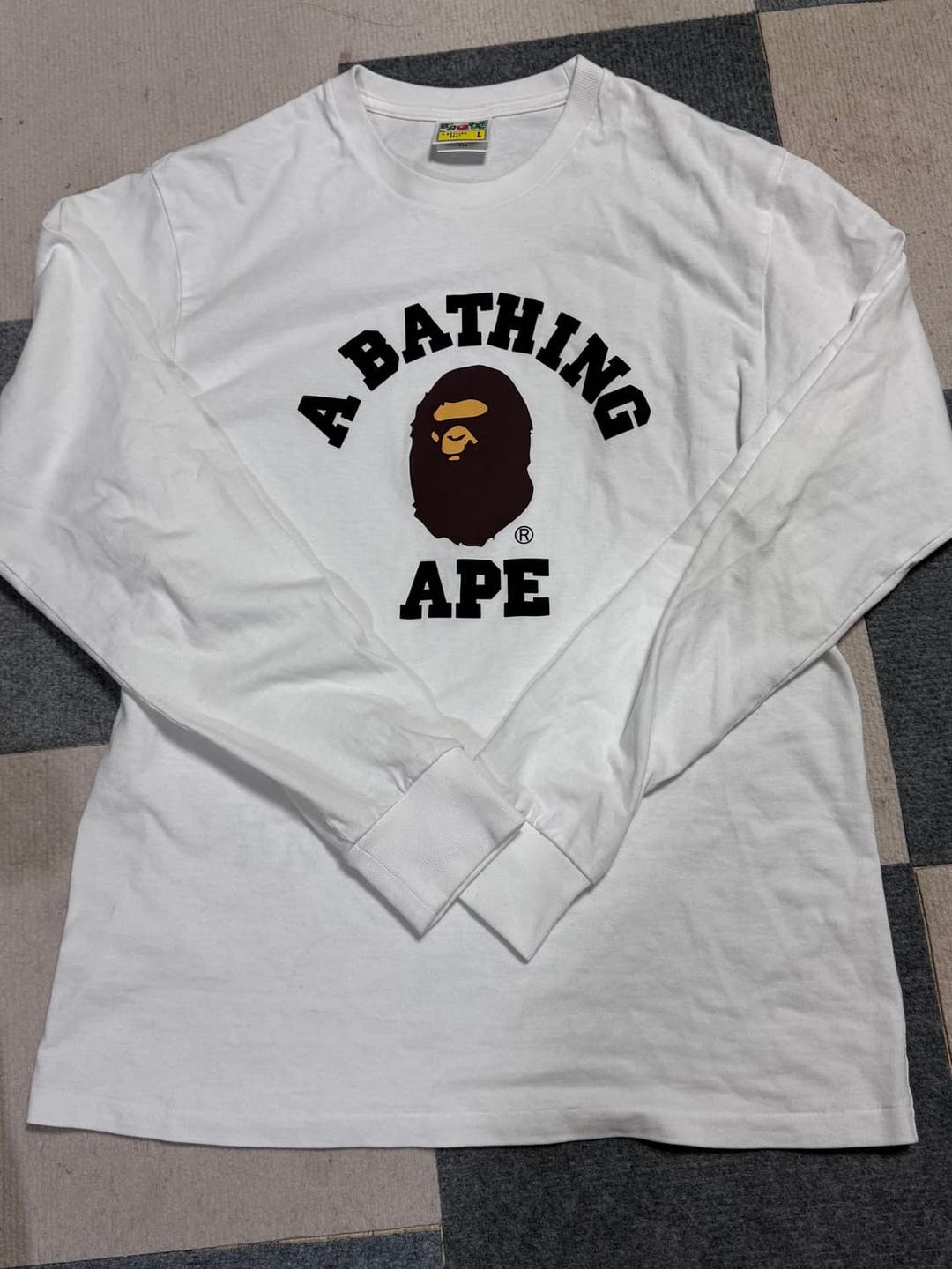 베이프 컬리지 롱슬리브 흰색 L | 후루츠패밀리