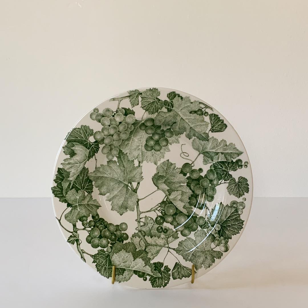 1980s grapevine pasta bowl