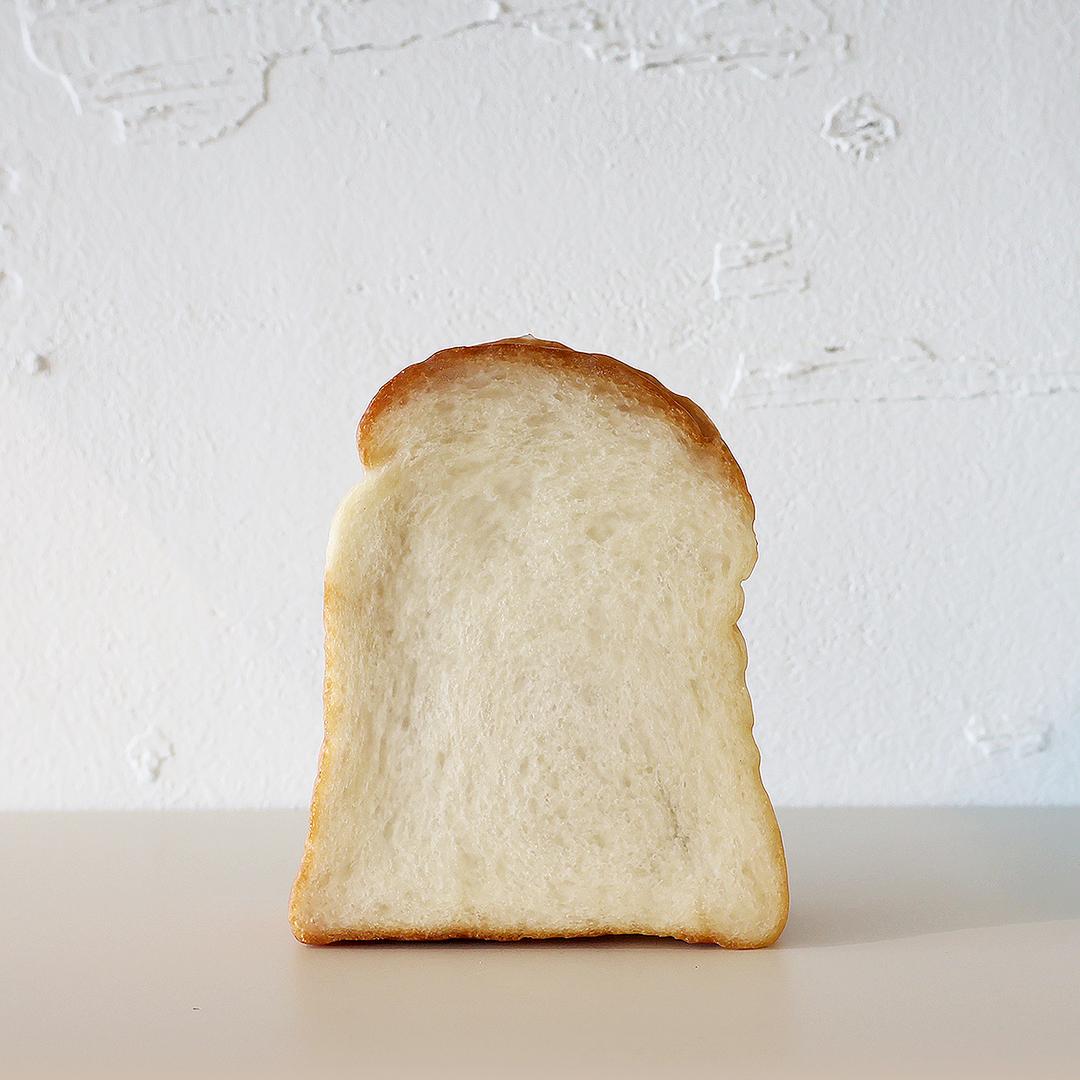 HAND CRAFT BREAD LAMP - TOAST B