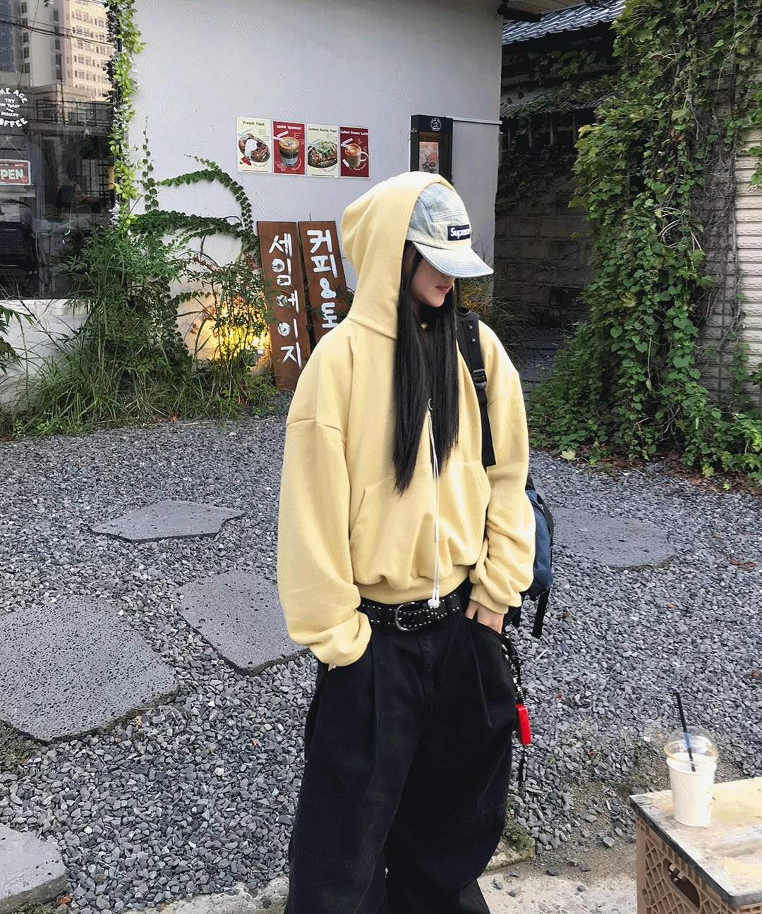 LU 하우트 하이넥 크롭 후드티