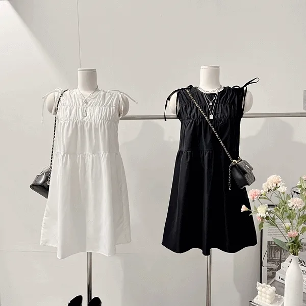 *당일발송* [페미닌!/하객룩!] 마틴 라운드넥 셔링원피스 프릴 리본 스트랩 와샤 바스락 아노락 바람막이 A라인 플레어 캉캉 슬립 뷔스티에 나시원피스 미니원피스 가을원피스 데이트룩