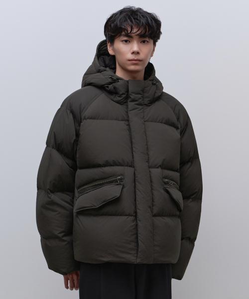 래글런 후디드 다운 숏 패딩 재킷 [건메탈]