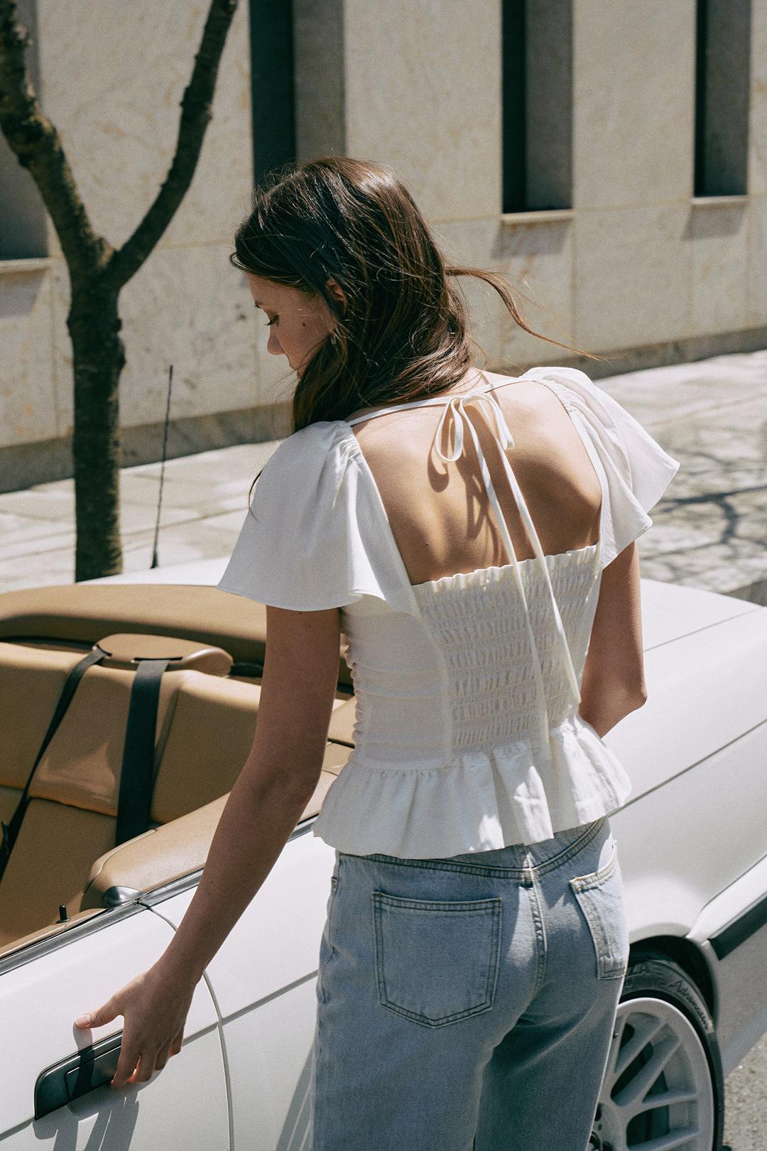 Smoke Shirring Blouse[LMBESUSH5316]-Ivory