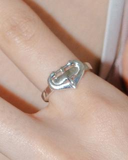 Buckle Ring