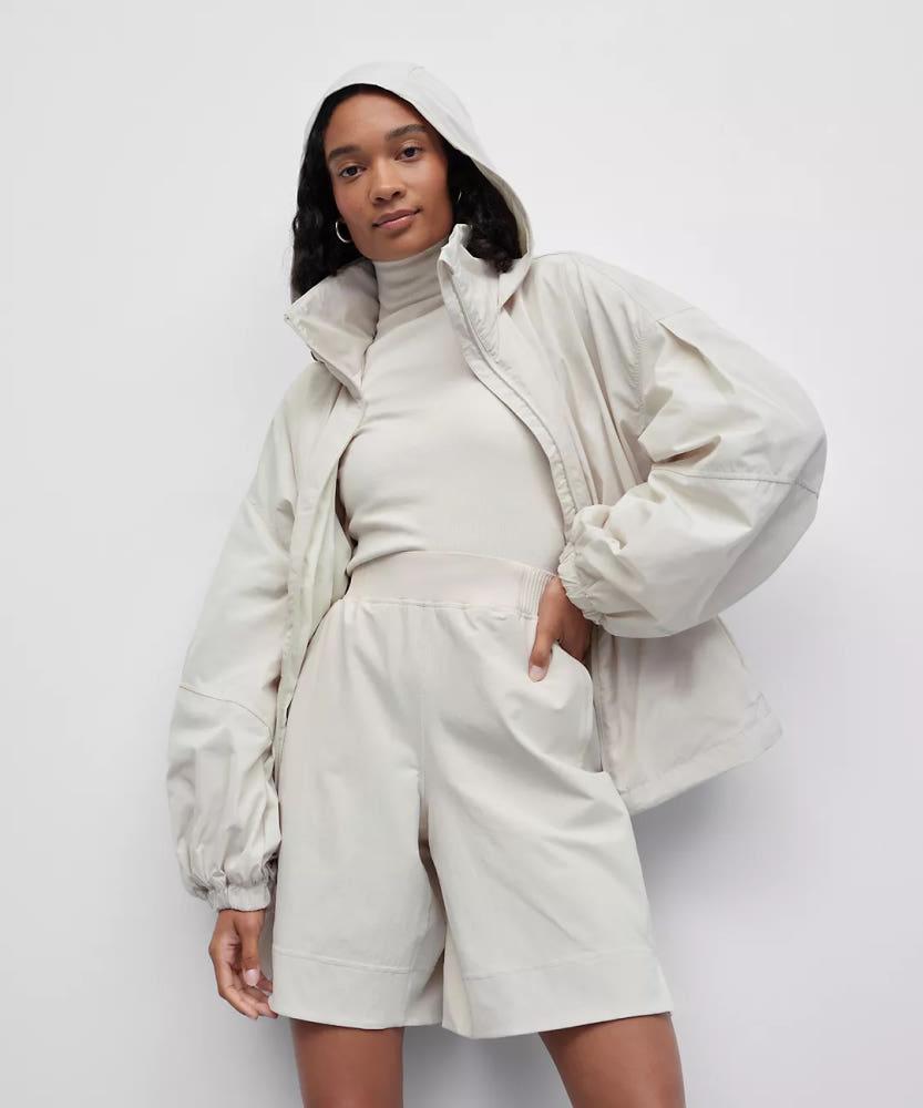 룰루레몬 여성 라이트웨이트 신치 웨이스트 자켓 Lightweight Cinch-Waist Jacket