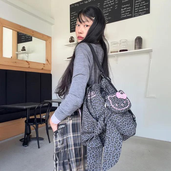 [슈룩 PICK][Hello Kitty x athe] 르봉 레오파드 그레이 백팩 겸 숄더백 S AABA6E001G3