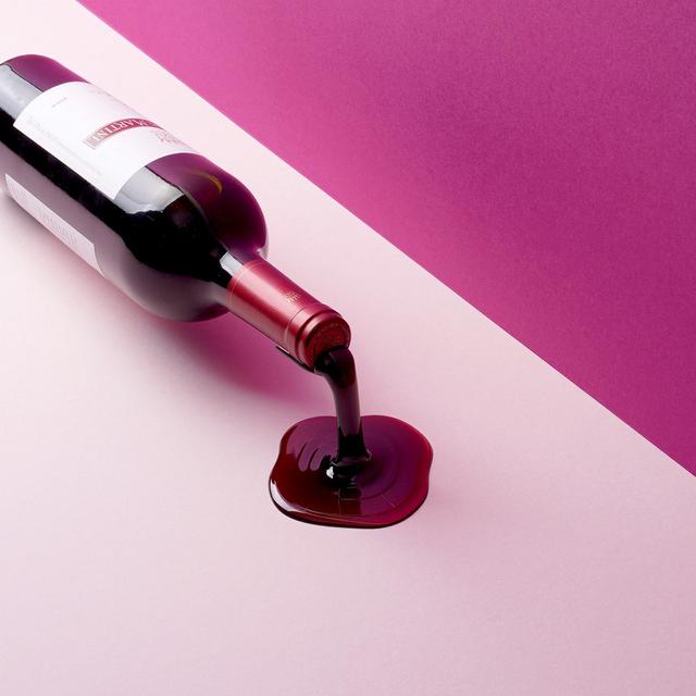 일상이상 폴인와인 Fall in Wine 트릭아트 와인홀더 - 행복한주방 로맨틱키친 이벤트파티용품 와인악세서리 주방용품감성디자인