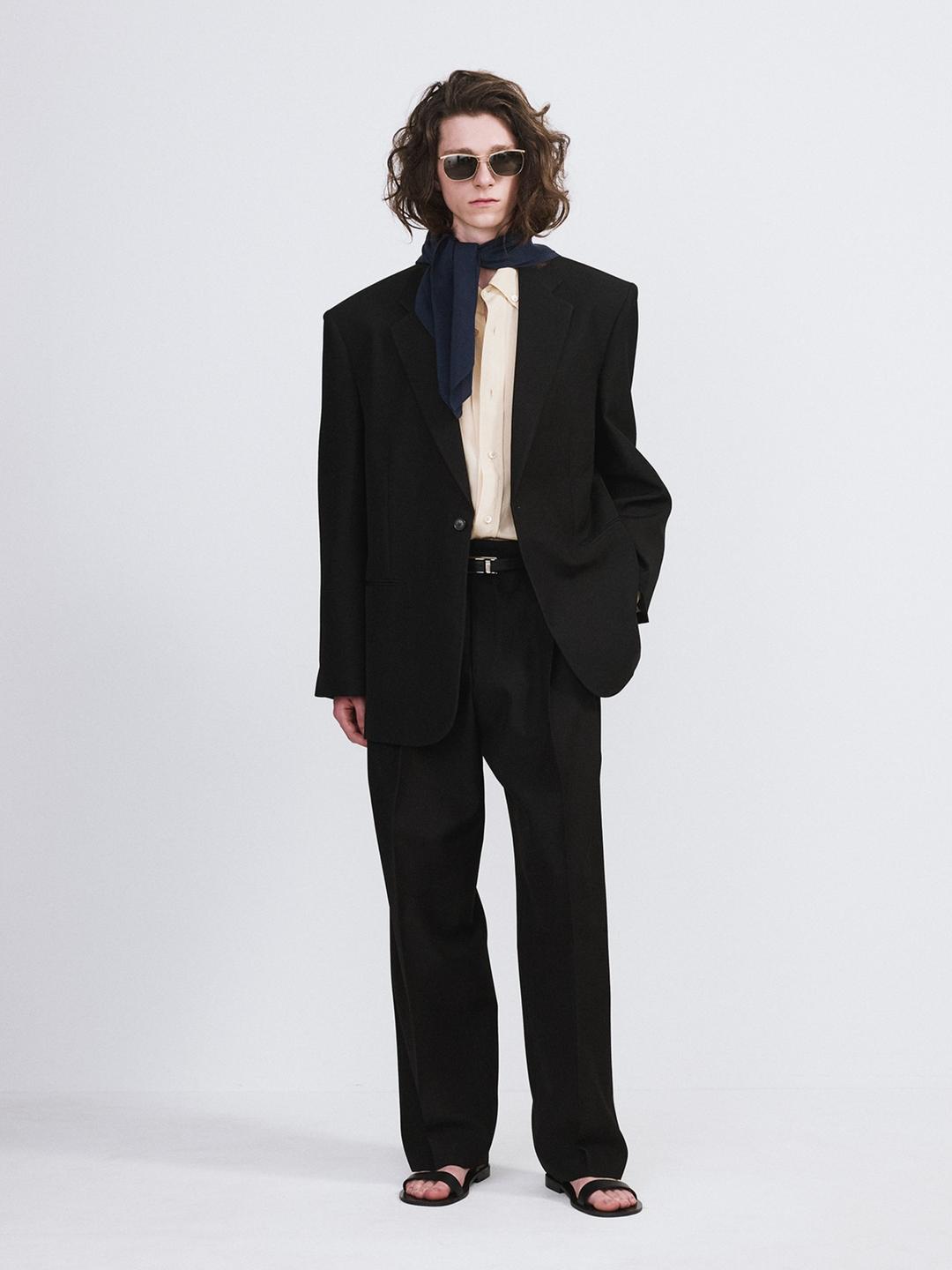 CLASSIC SINGLE SUIT JACKET (BLACK)