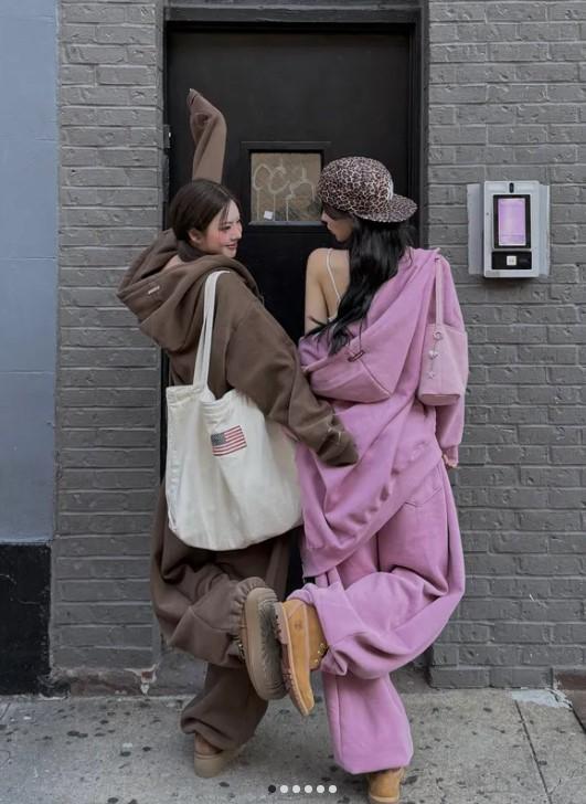 이브오브 [🏆BEST🏆][FW신상🍂] 하트양기모 오버핏 후드집업 (10/30 예약배송)