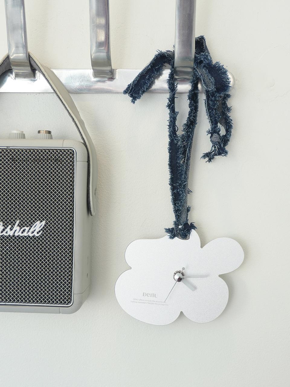 Dangling Clock_Clover