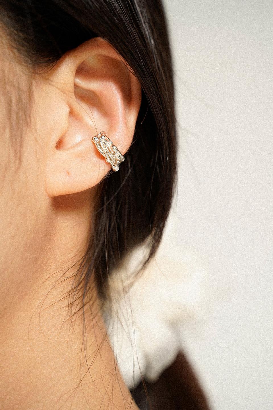 Snowflake earcuff