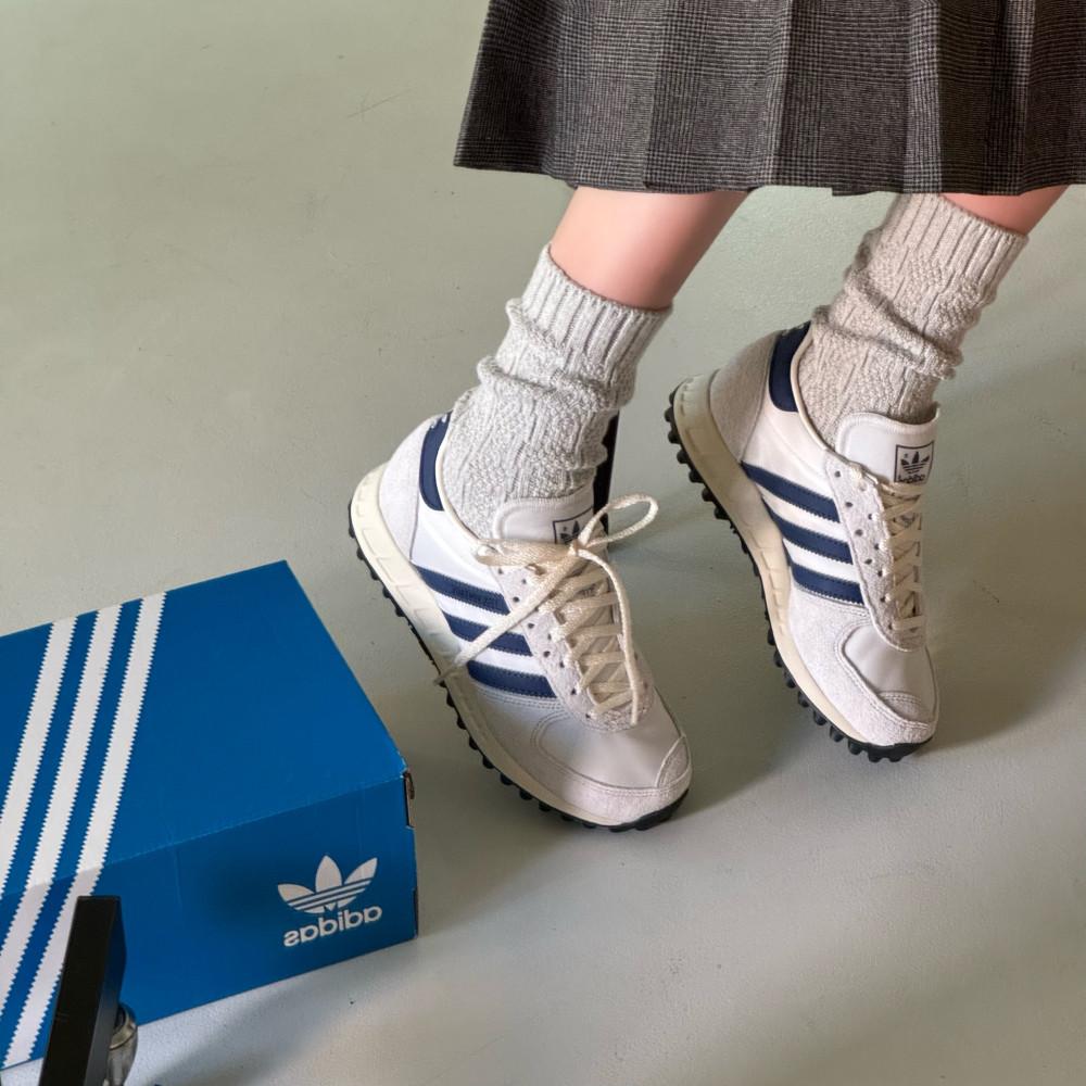 아디다스 오리지널스 티알엑스 빈티지 에이징 라이트 그레이 공용