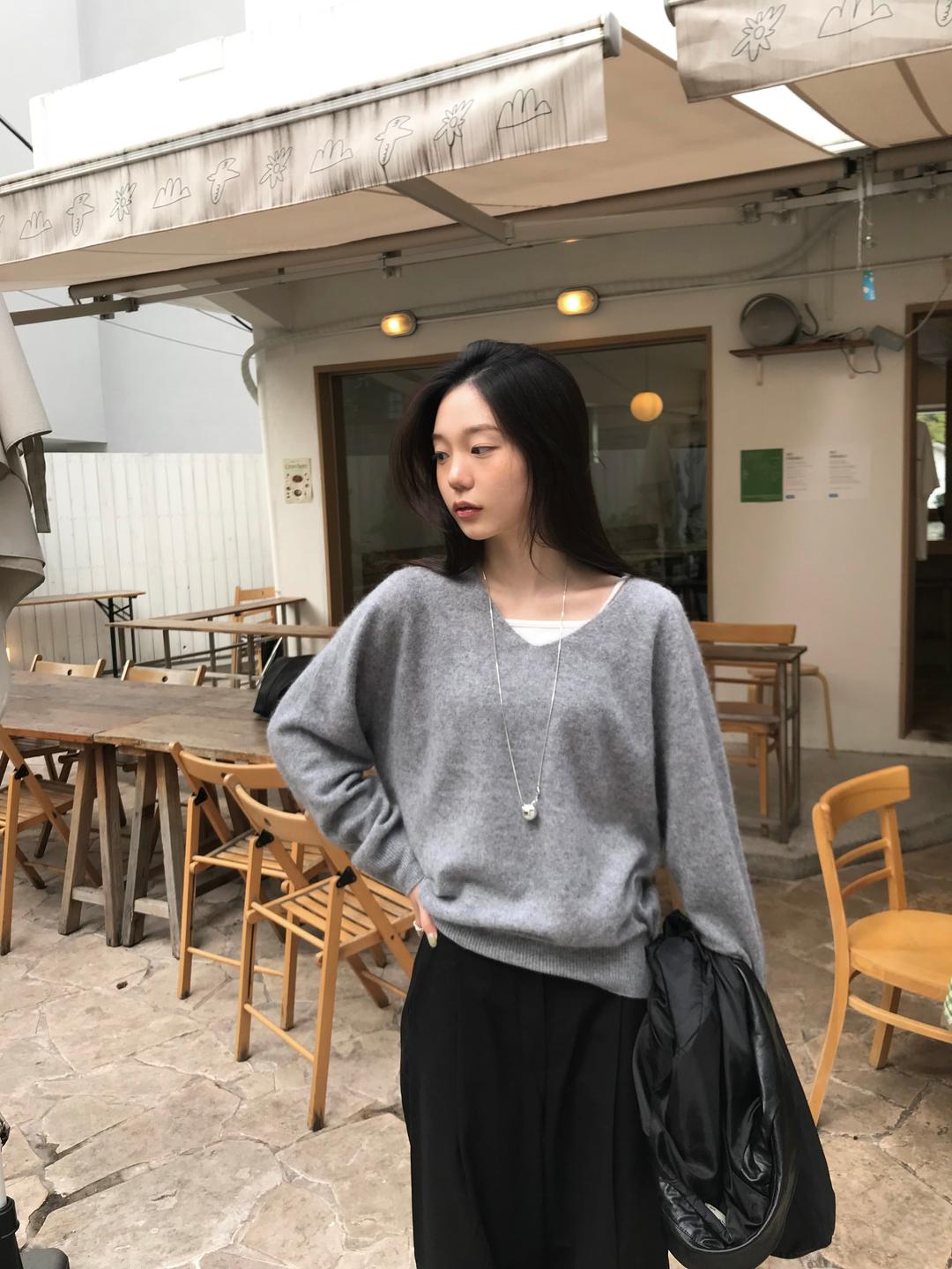 v-neck angora knit (3 colors)