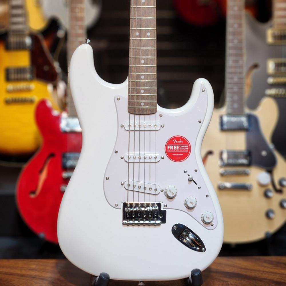 스콰이어 스트라토캐스터 일렉기타 SQUIER STRAT BULLET  HT AWT 화이트