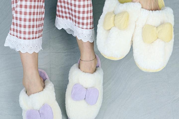 BIG 리본 털실내화 겨울 거실화 실내 슬리퍼 4color