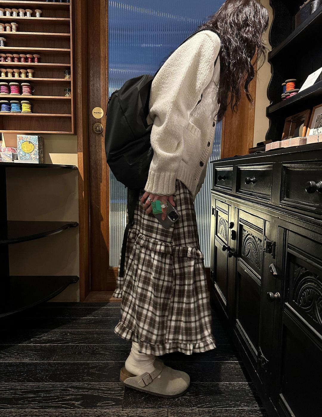 vine check frill skirt