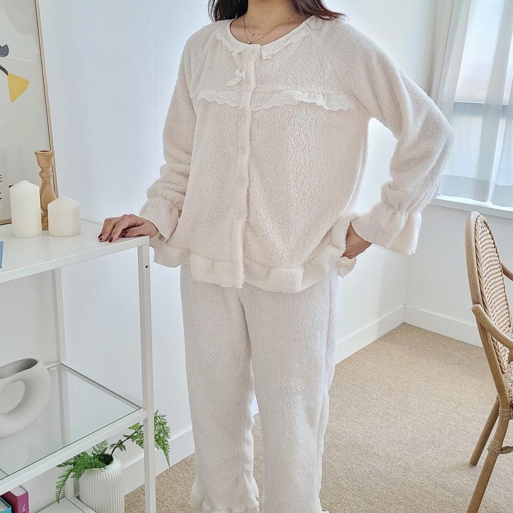 몽글 수면 투피스 홈웨어 수면잠옷 극세사잠옷 파자마파티