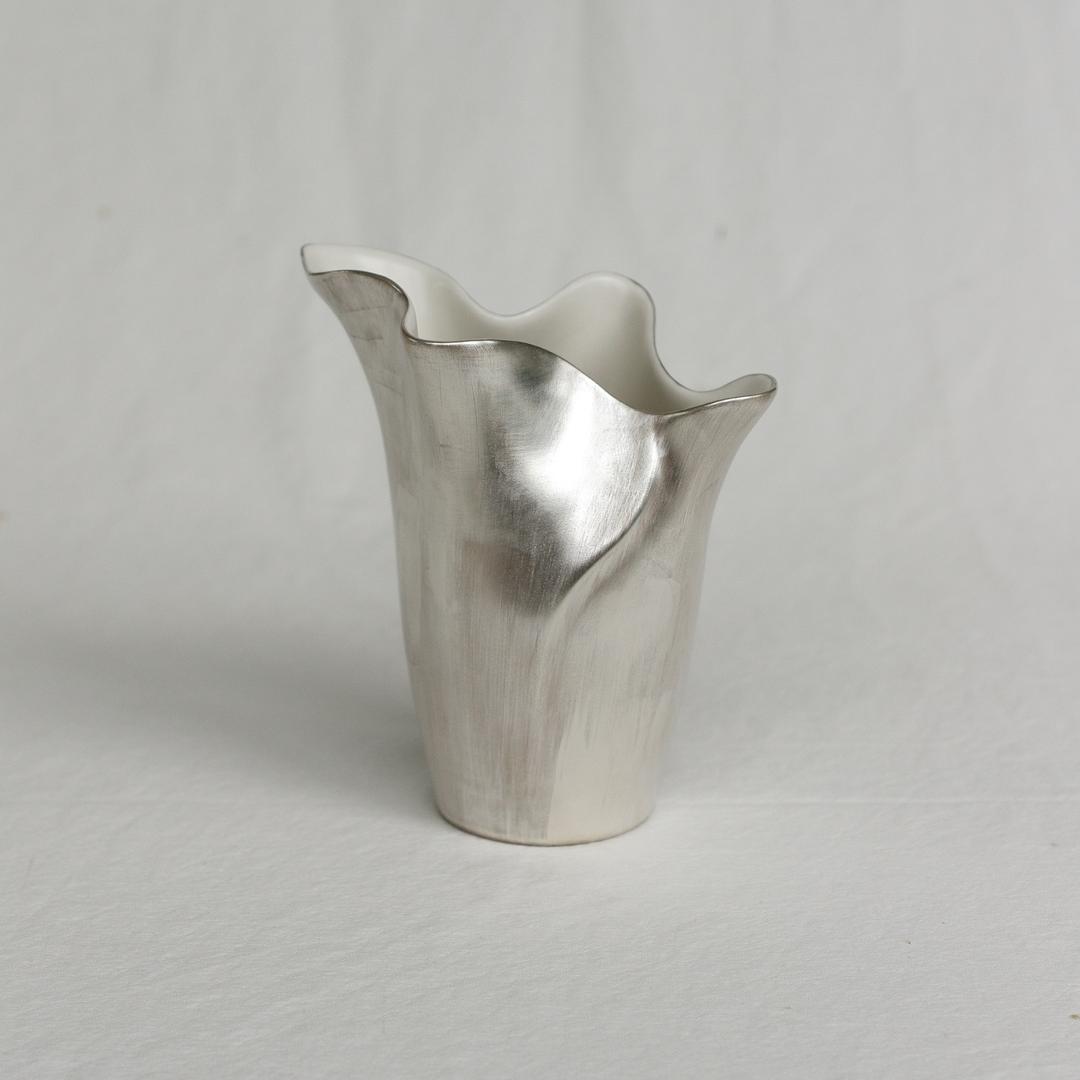 O'keeffe vase No.8