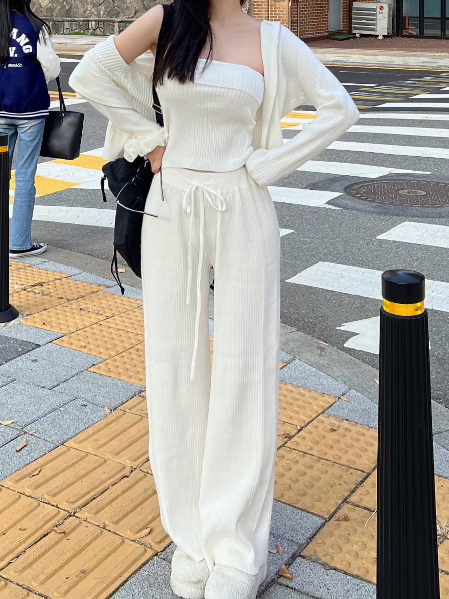 카인다미 슬림패턴 니트 트레이닝 팬츠