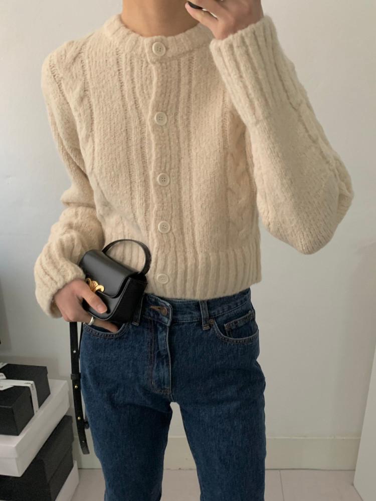 [SALE 당일배송] helvetica 헬베티카 브러쉬 크롭 울 니트 긴팔 가디건