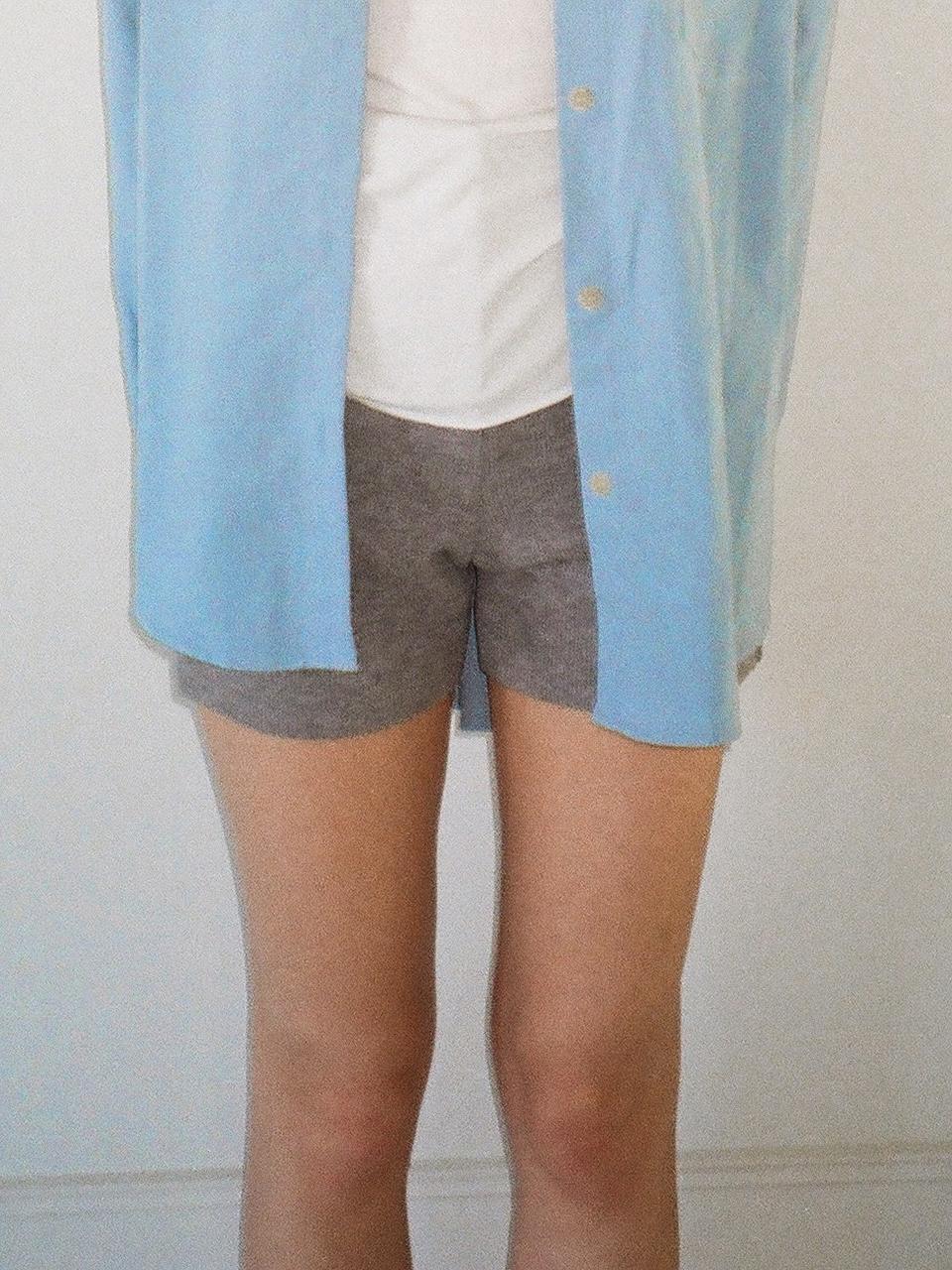 soft short - gray