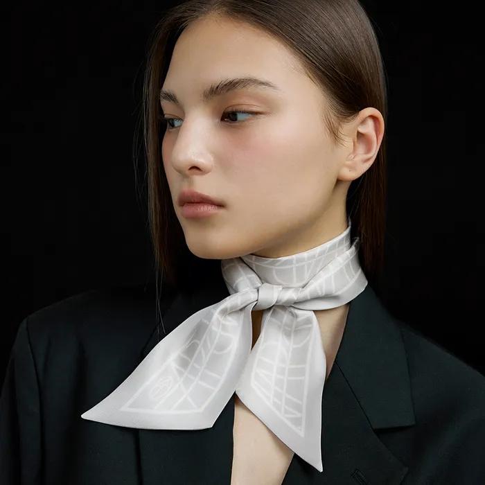 [29CM단독] Long Twilly Silk Scarf - AP Sand