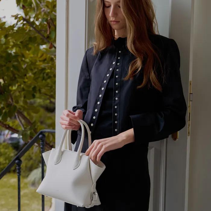 TYE tote bag (White) 타이토트백