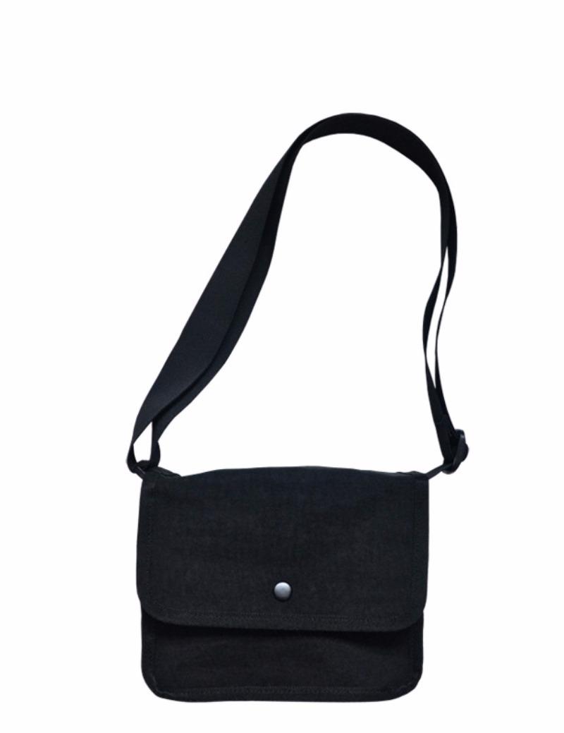 CROSSBODY BAG (BLACK)