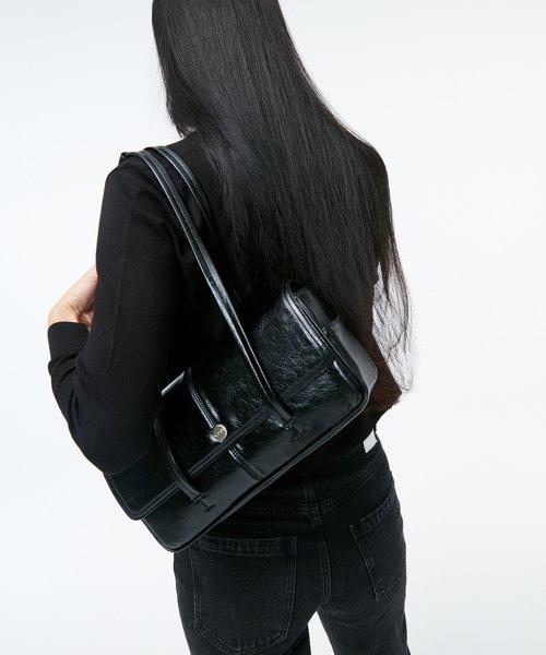 미뇽 바게트백 블랙