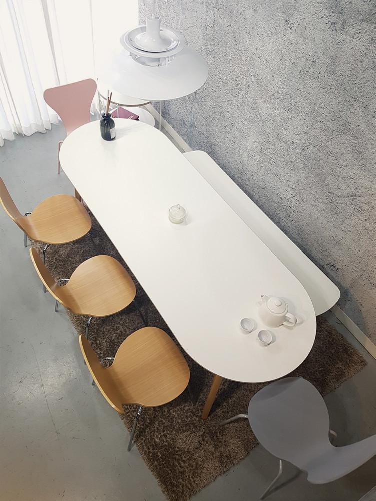 라움에스알 엔젤 화이트 8인용 대형 식탁 테이블