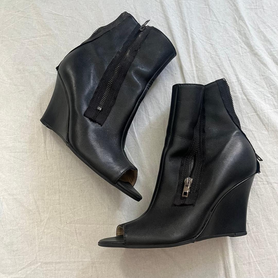 acne studio 멀티지퍼 웨지힐 부츠 | 후루츠패밀리