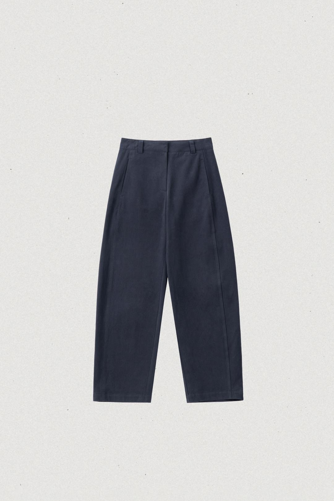 24950_Curved cotton pants [td]