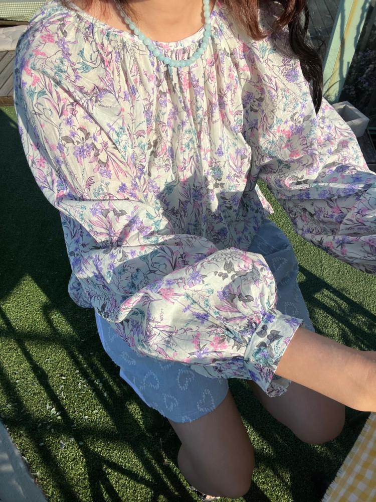 치크 플로럴 블라우스 비치웨어