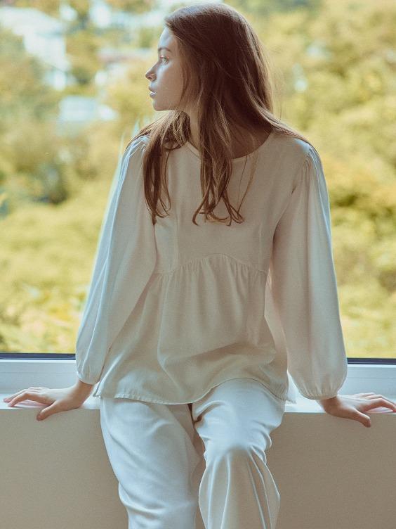 4565 BCFHT 느와앤블랑 투피스 Ivory