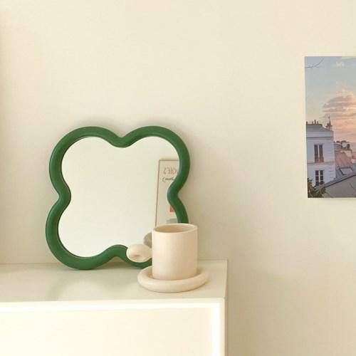 커비 쉐입 거울 - (3) 클로버