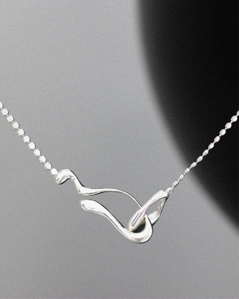 Synes necklace