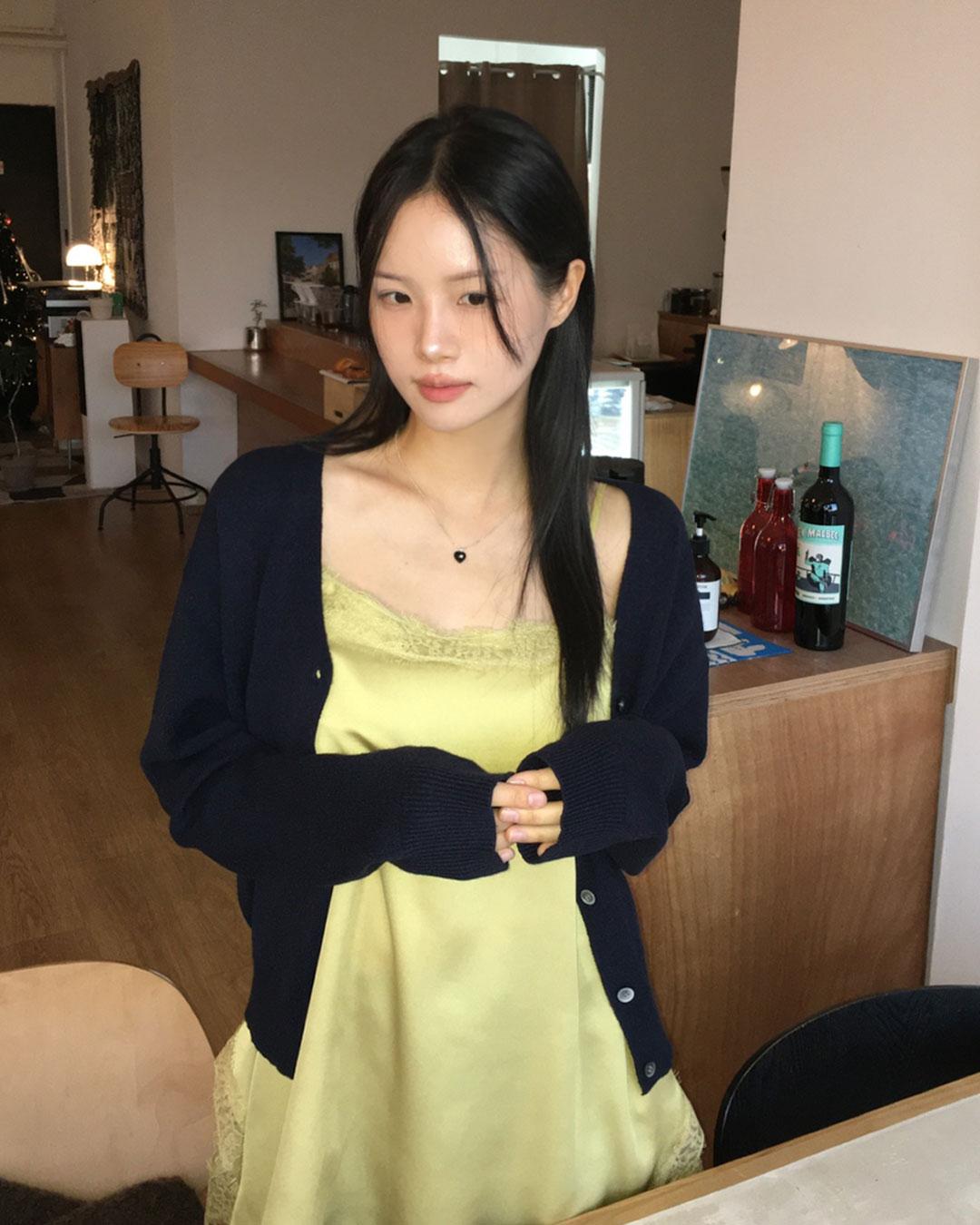 제리 레이스 슬립 원피스 (2color) 여성 ss 봄 시즌리스 레이어드 오피스룩 출근룩 모임룩 생일룩