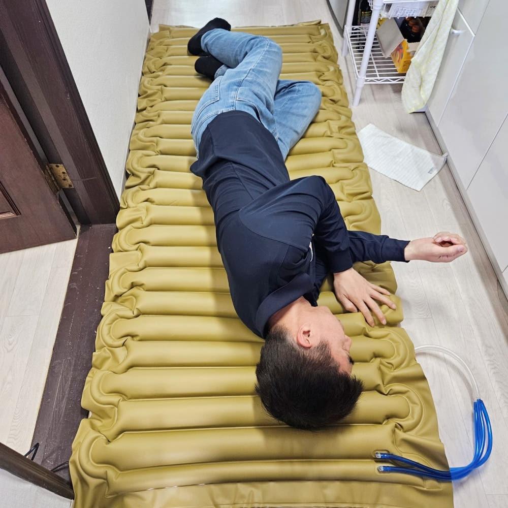 욕창 예방 매트리스 YH-0305 노인 와상 환자 방지 교대부양 공기 에어 매트 복지용구