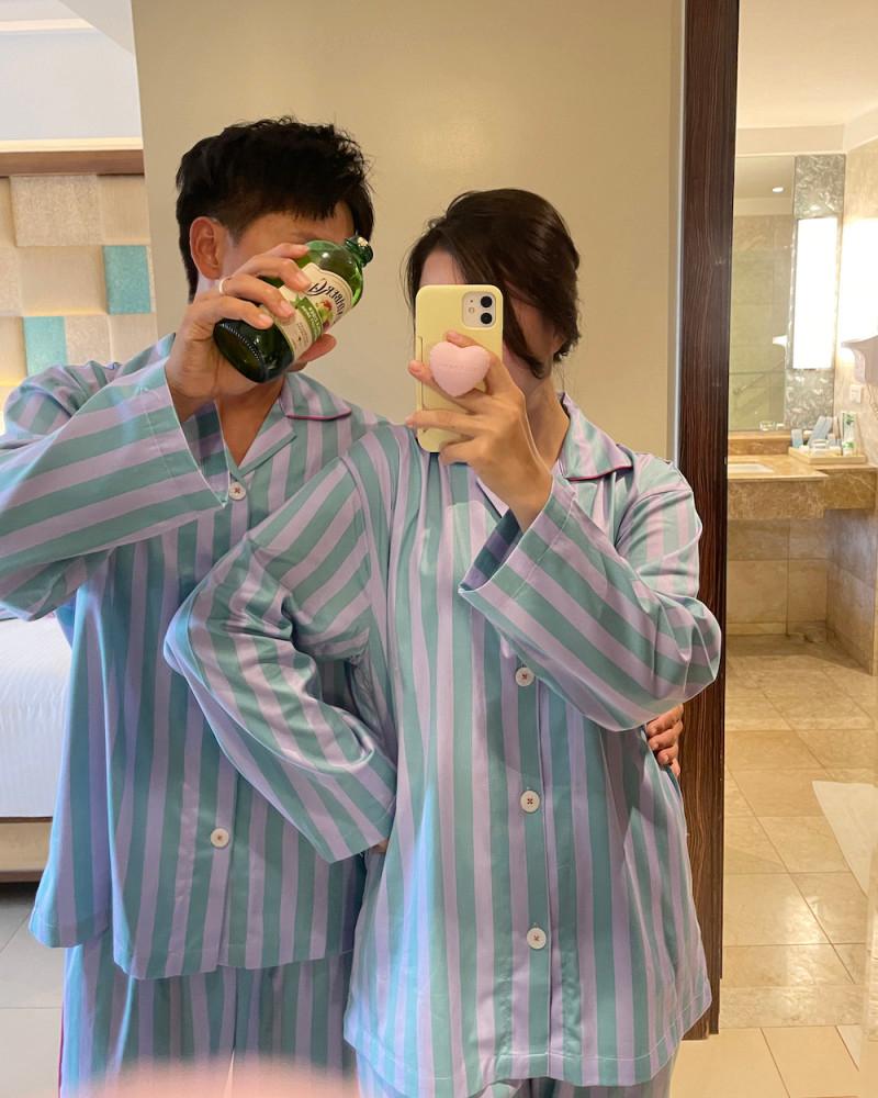 스트라이프 커플 잠옷 백화점 홈웨어 신혼 선물