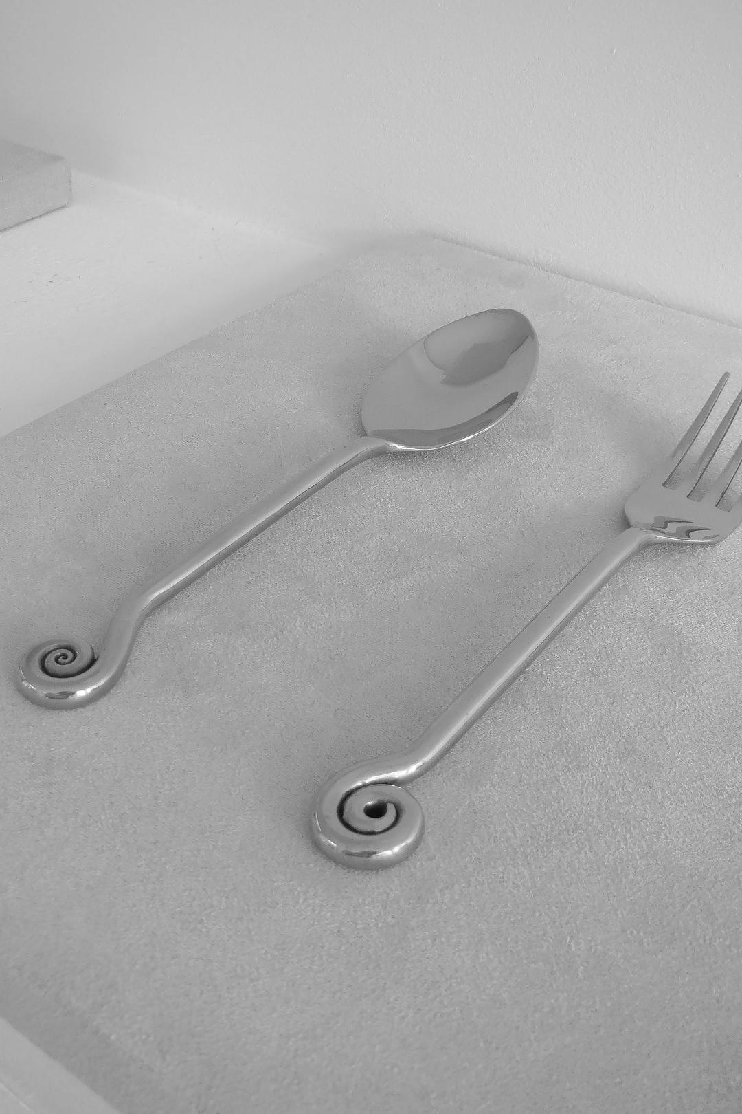 Twist dining set