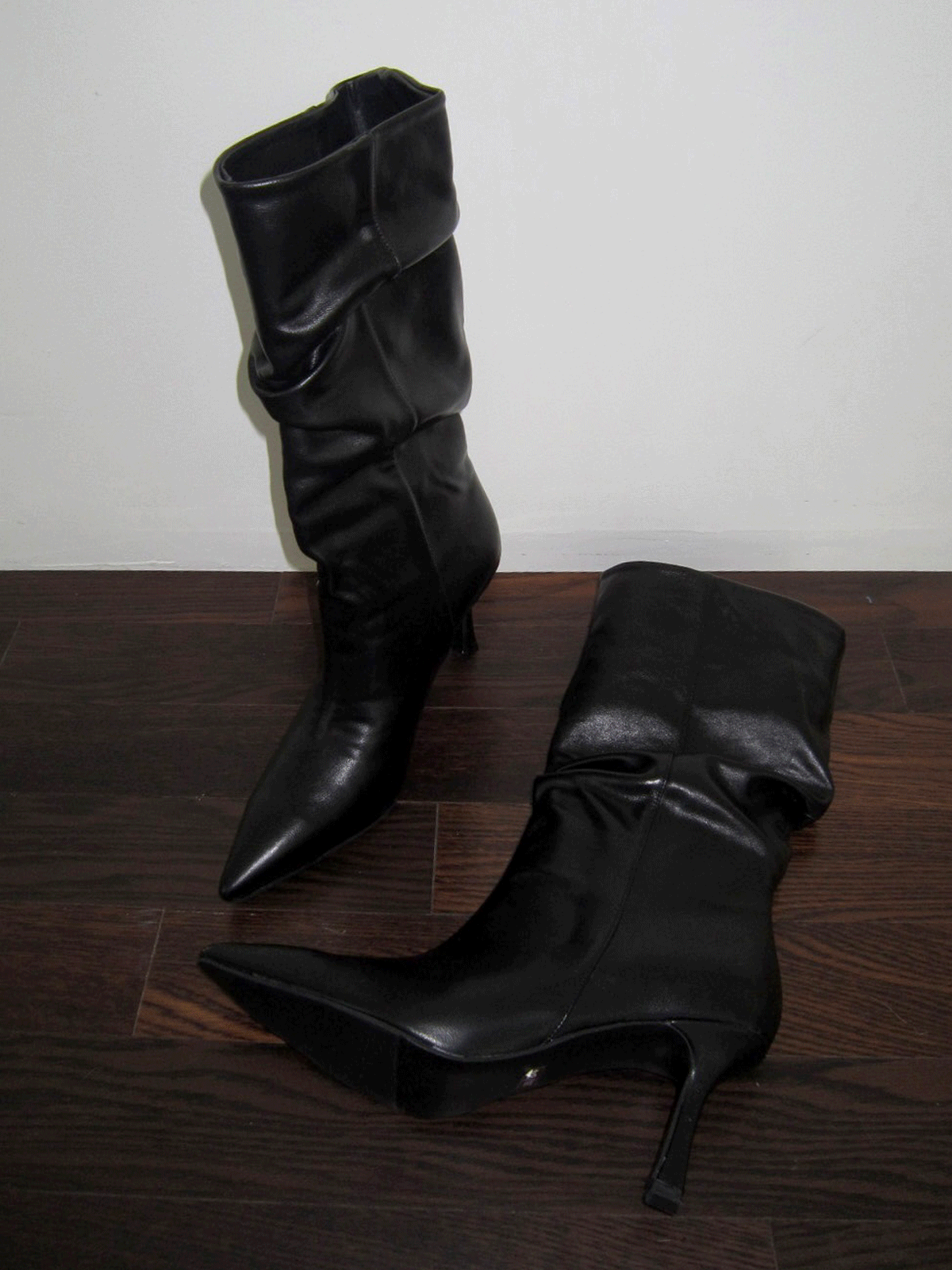 온마인드 STILETTO SHIRRING BOOTS