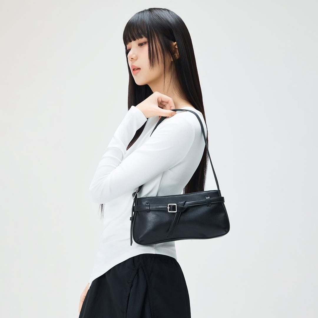 미쏘 벨트 플랩 숄더백_MIABGG401B