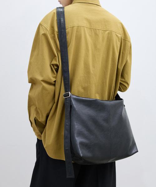 호보 레더 크로스 숄더백_블랙