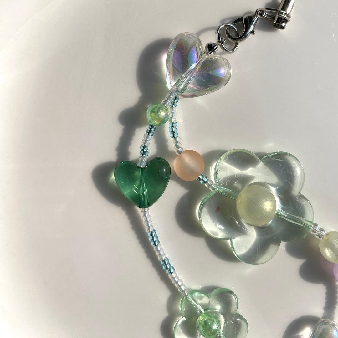 🥦브로콜리 쥬스 키치 가방키링 폰스트랩 하트 플라워 비즈키링 비즈케이스