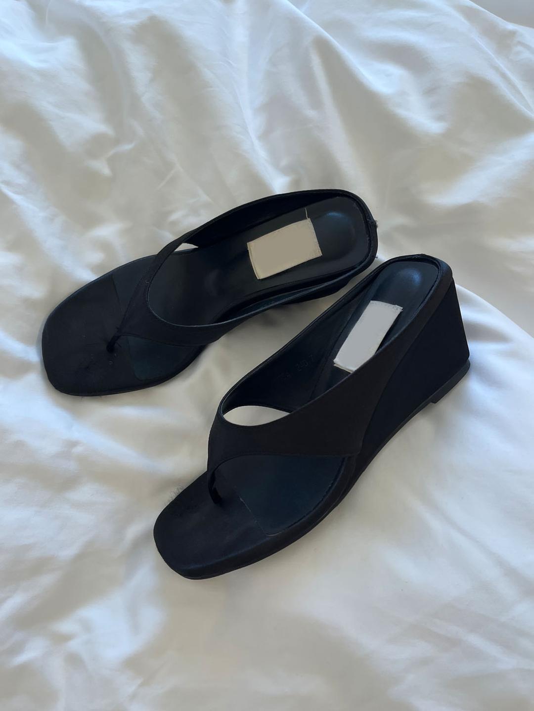 tita shoes