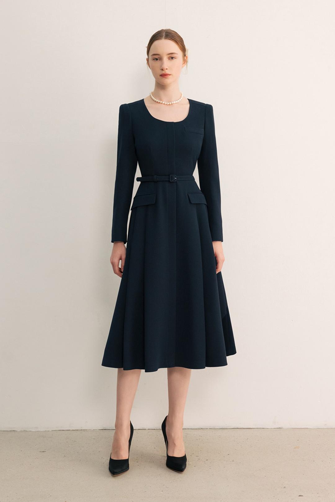 DAHLINA U-neck flared long dress (Deep navy)